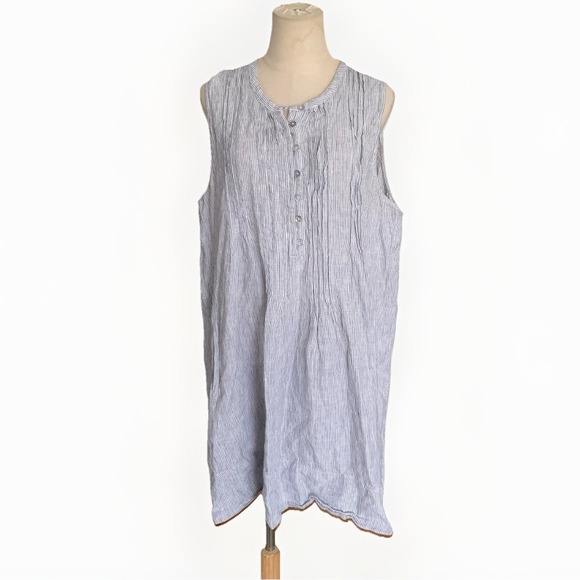 Quince European Linen Pin Tuck Dress - Picture 2 of 8